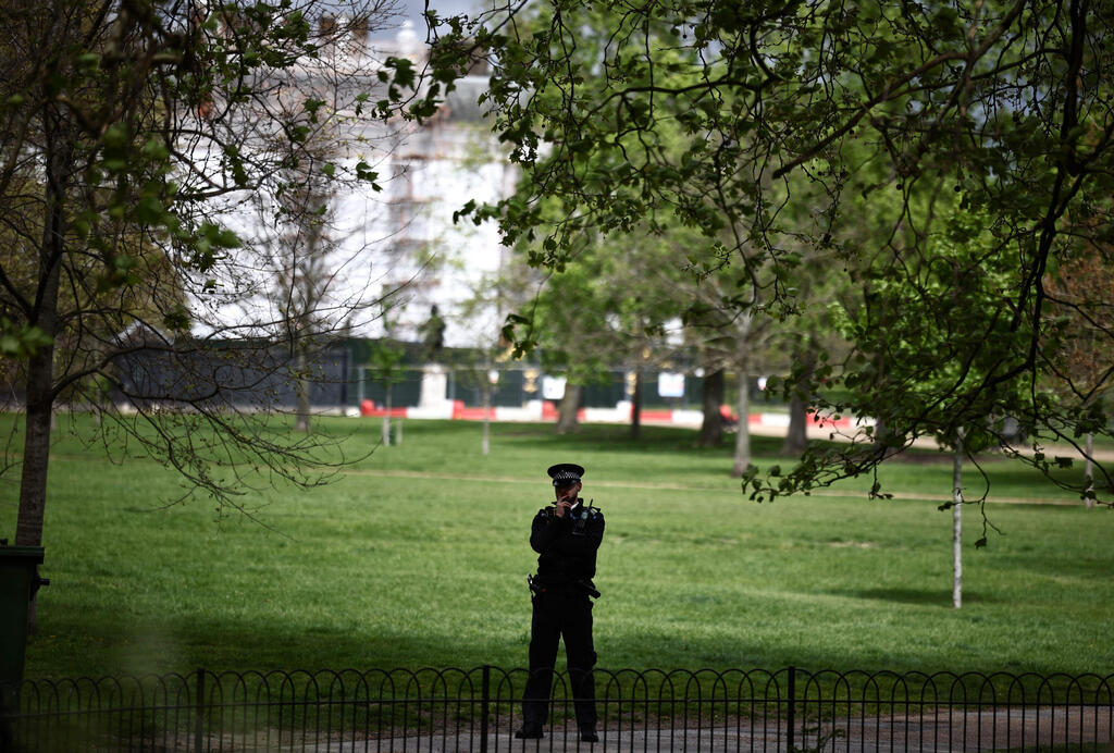 The Israeli Embassy in London (Photo: Henry Nicholls / AFP) טרוריסטים טוענים: שלחנו חומרים רדיואקטיביים ברחפנים אל עבר שגרירות ישראל בלונדון