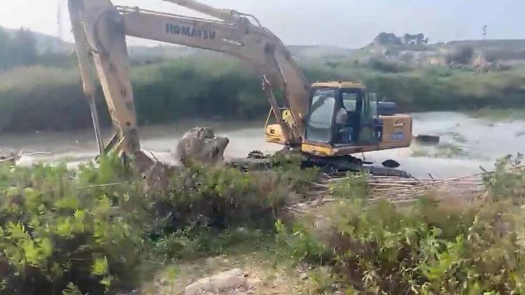 שיפוצי גשר אל-קאסמיה