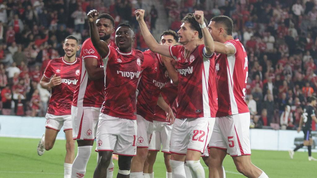 שחקני הפועל באר-שבע