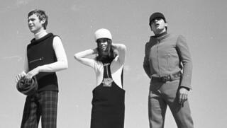 "אלה בחורים אלה? נשים במכנסיים!"