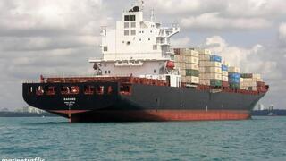 "חור בחדר המנועים": ארה"ב עצרה ספינה איראנית