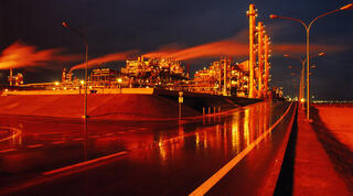 מתקנים להפקת נפט בכוויית