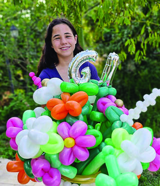 שחר וייס, בלונאית