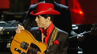 אחד מרגעי הגיטרה הגדולים האחרונים. זה לא יקרה יותר