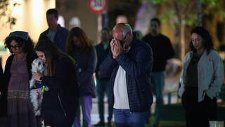 דקת דומייה בתל אביב לזכר חללי מערכות ישראל