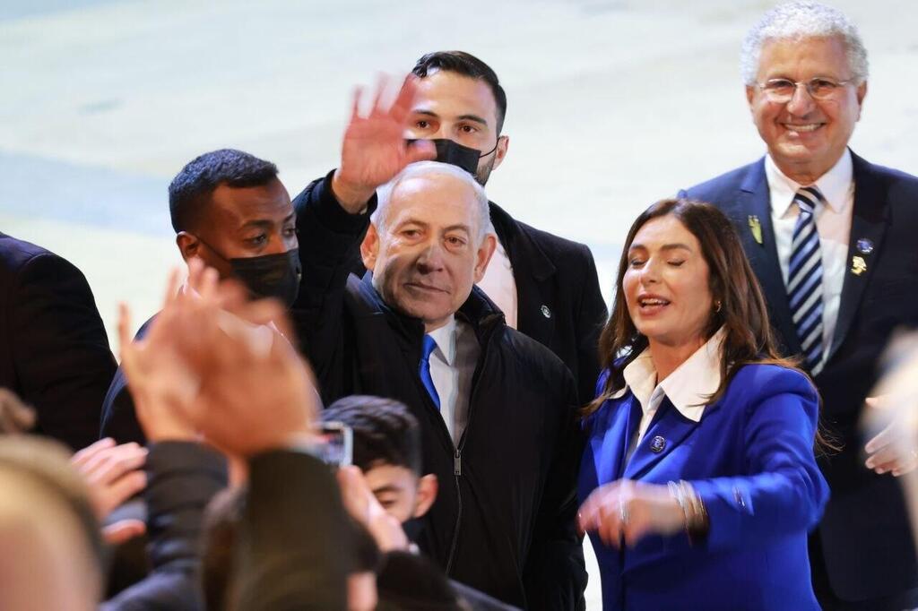 Benjamin Netanyahu and Miri Regev at Israel’s 78th Independence Day torch-lighting ceremony (Photo: Alex Kolomoisky) בנימין נתניהו ומירי רגב בטקס הדלקת המשואות | יום העצמאות ה-78 למדינת ישראל