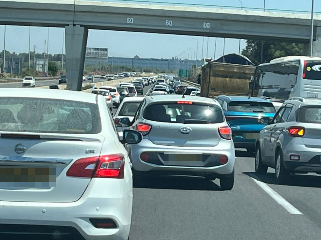 פקקים בכביש 6 באזור הדרום