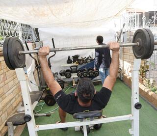 גברים אלימים בתוכנית שיקומית