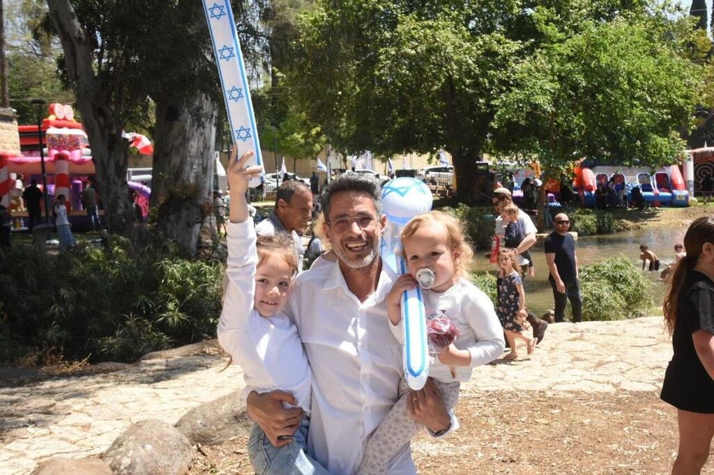 משפחות מבלות ביום העצמאות בקריית שמונה