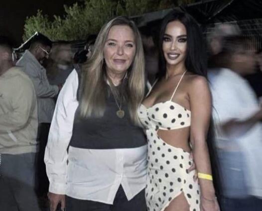 נויה בוסקילה ביטון מגזין סוף שבוע 