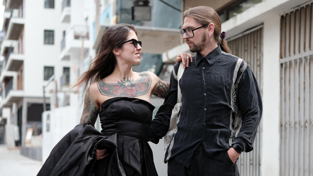 זוג ברחוב העלייה בתל אביב