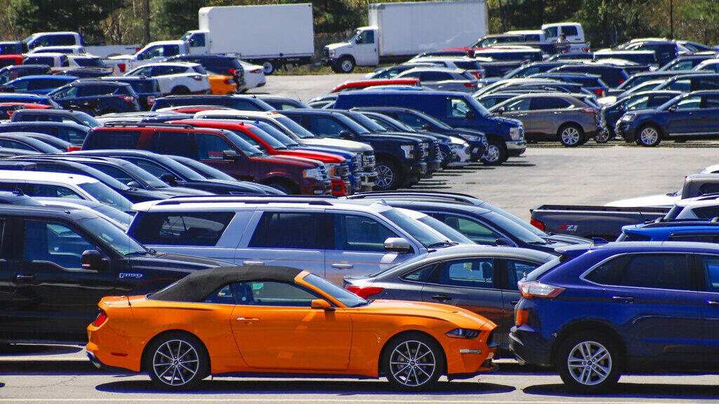 מגרש חניה של Cox Automotive