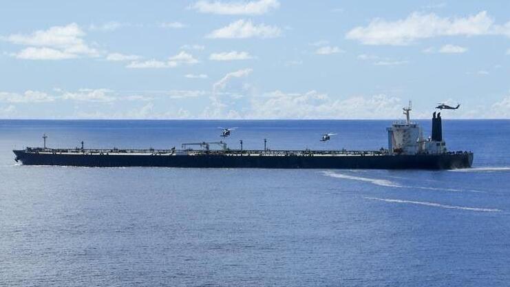 כוחות ארצות הברית פשטו באוקיינוס ההודי על הספינה M/T Majestic X שהובילה נפט לאיראן