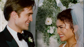 Роберт Паттинсон и Зендея в фильме "Вот это драма!" 