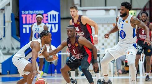 ג'ו רגלנד וג'ארד הארפר