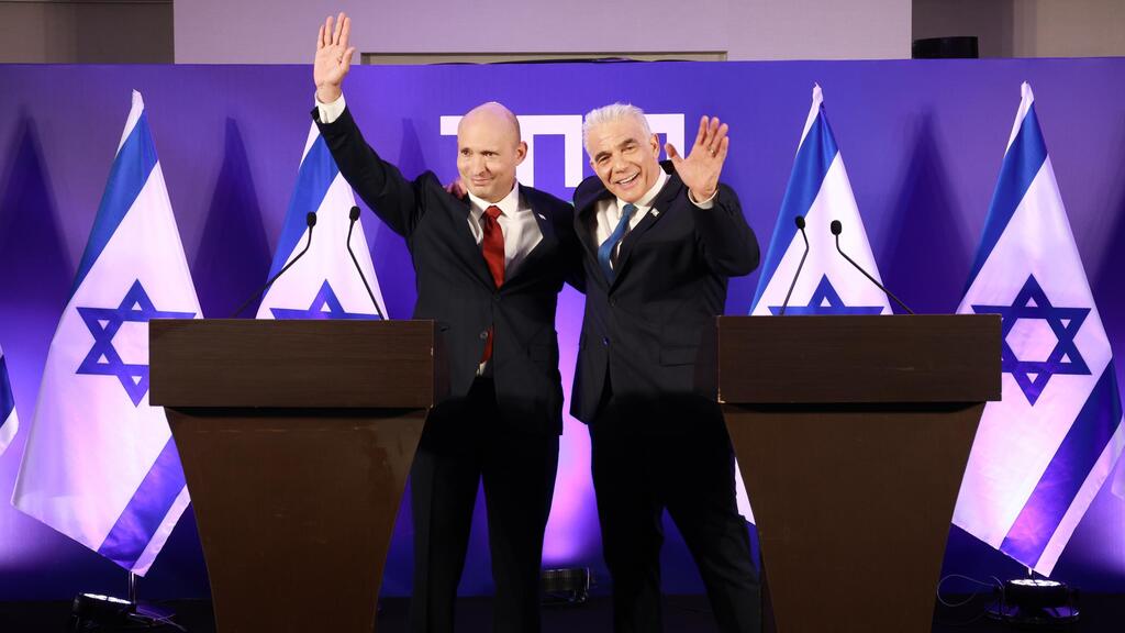 Naftali Bennett and Yair Lapid (Photo: Dana Kopel) מסע"ת משותפת של יאיר לפיד ונפתלי בנט