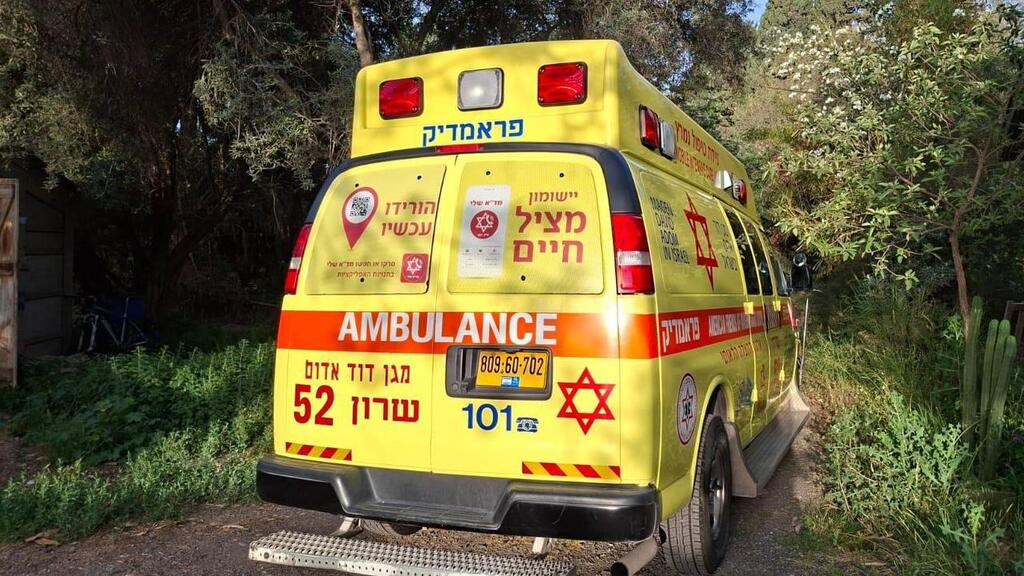  אמבולנס מד"א בזירה 