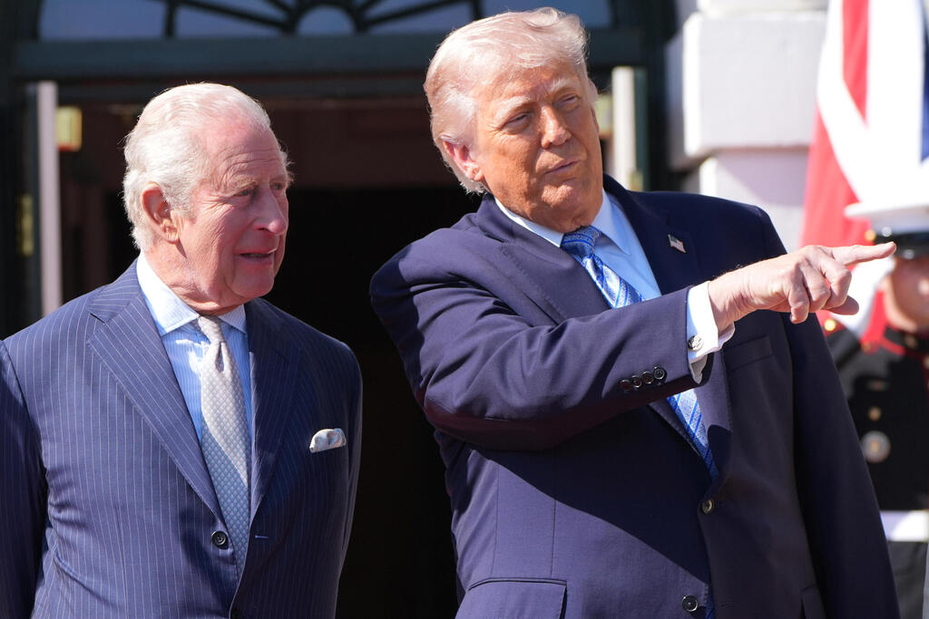 המלך צ'רלס בביקור בבית הלבן