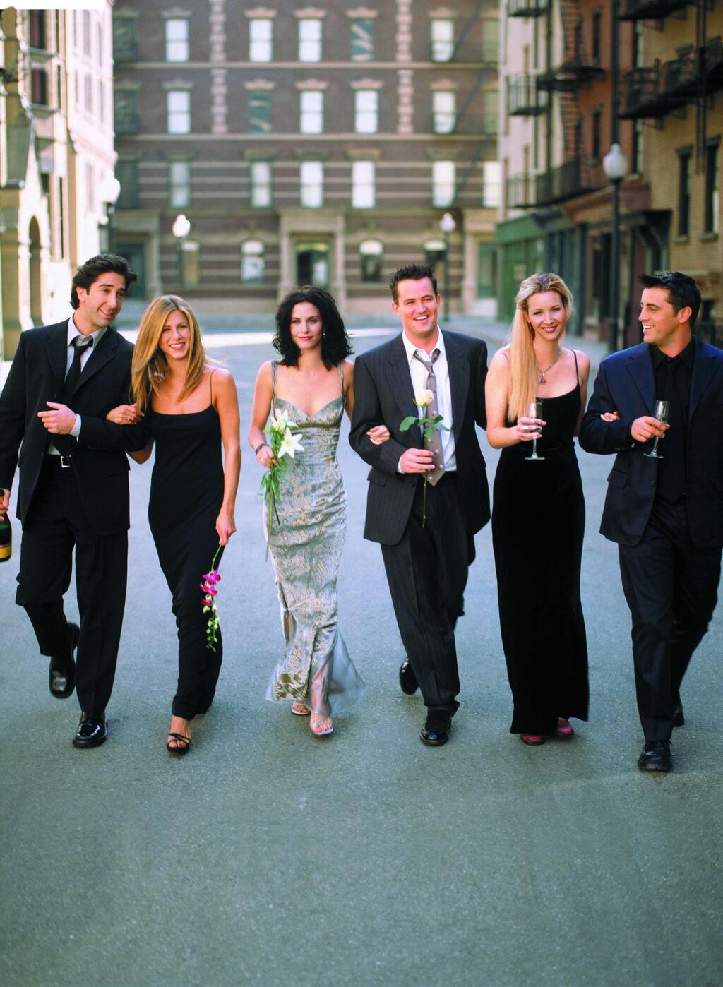 כל משתתפי הסדרה "חברים"