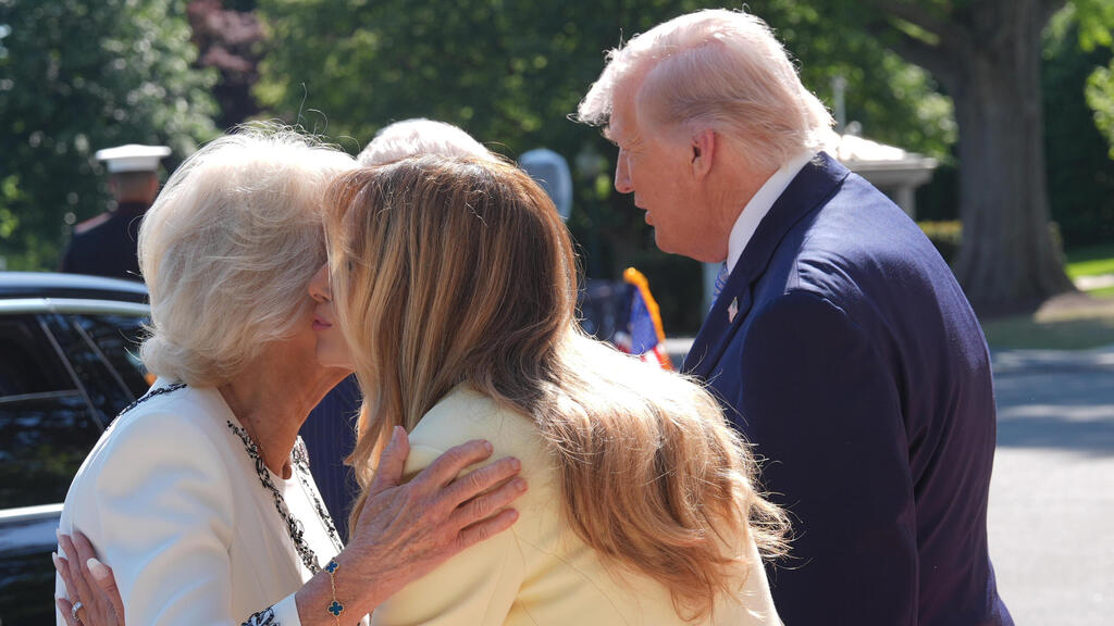 המלך צ'רלס בביקור בבית הלבן