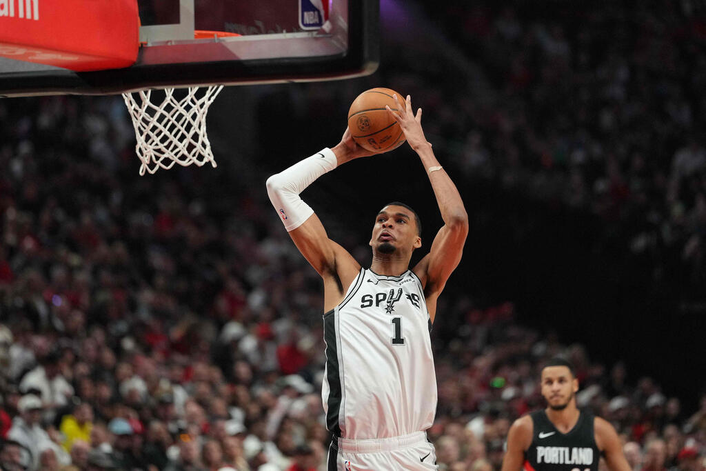 וומבי מטביע