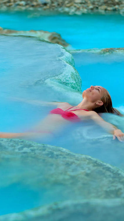 מעיינות חמים סטורניה, טוסקנה, איטליה