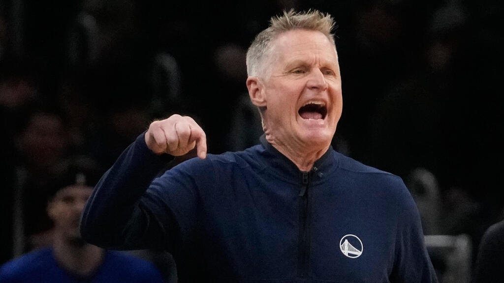 Kerr will once again become the highest-paid coach in the NBA (Photo: Charles Krupa/AP) קר