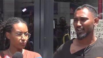 אחיו של ימנו שנרצח בפיצרייה: "הוא רק יצא לעבוד"