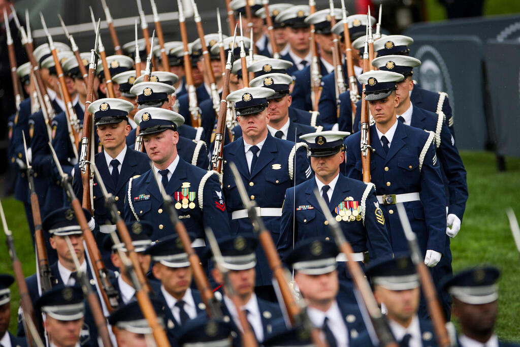 טקס הגעת המלך צ'ארלס והמלכה קמילה לבית הלבן