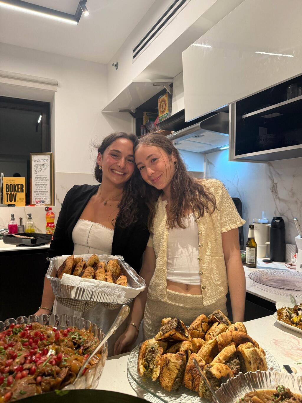 Tali Fisk and Janie Levitt 