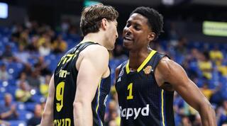 ג'יילן הורד ורומן סורקין מבסוטים