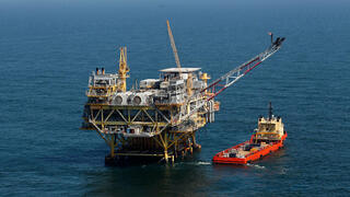 קידוח ימי להנפקת נפט