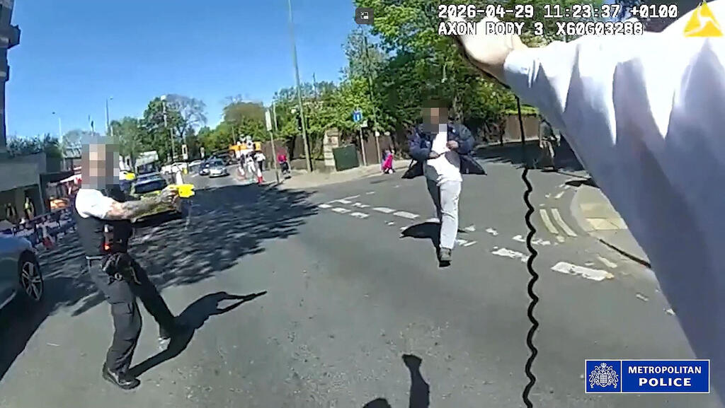 זירת דקירה פיגוע לונדון בריטניה נגד הקהילה היהודית יהודים בשכונת 