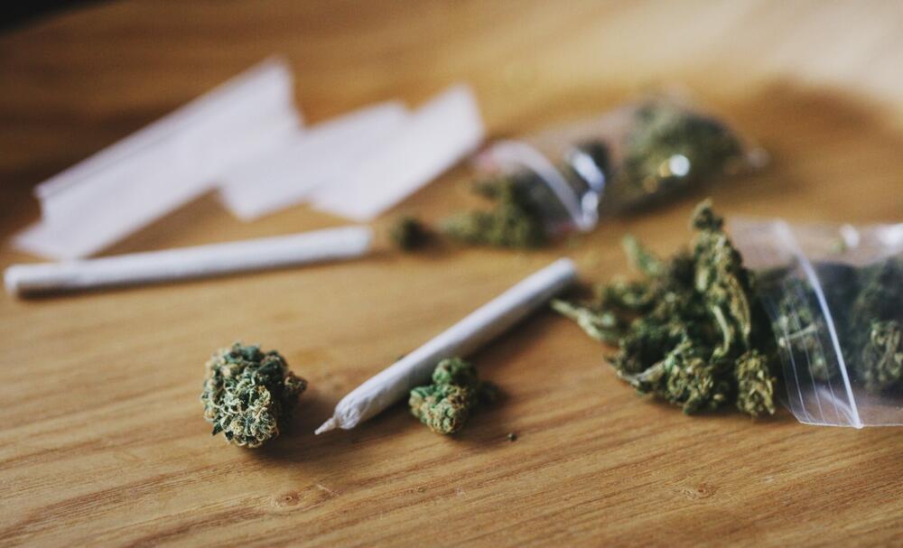 Completely stopping cannabis use is the only way to prevent symptoms from returning (Photo: shutterstock) עישון ג'וינט