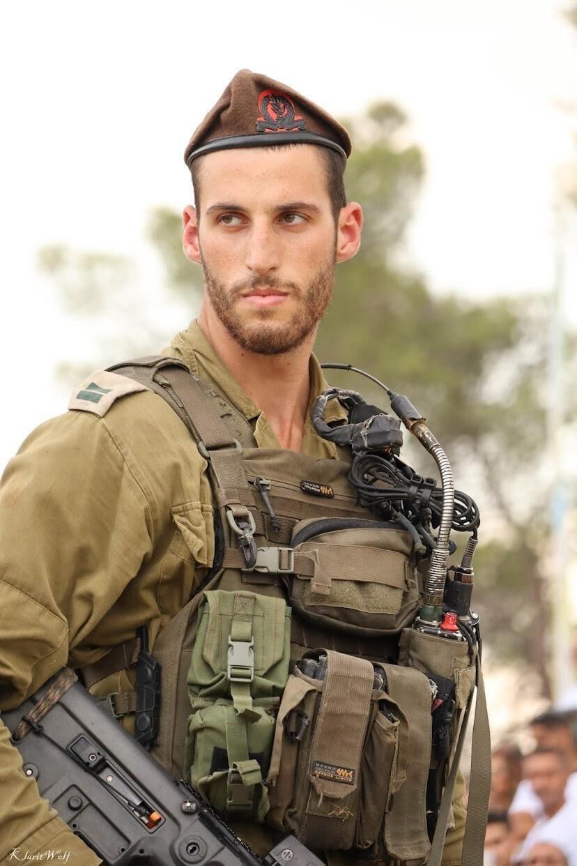 סרן אלון שצ'ופק, קצין ביחידת אגוז, נפטר מסרטן