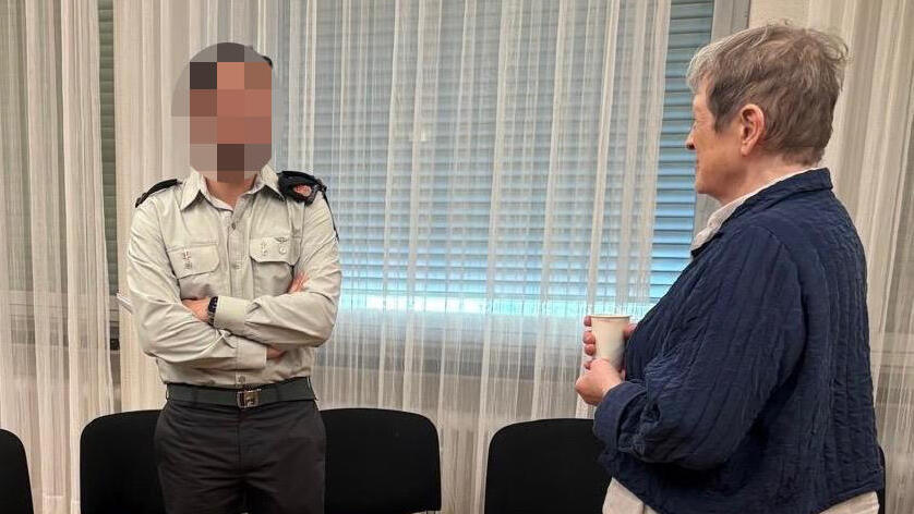 סגן ד"ר י'