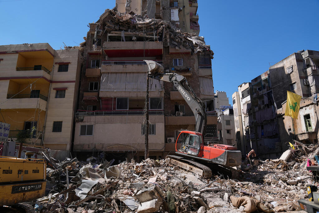 Разрушения в Ливане (Фото: AP Photo/Hussein Malla) ההרס בלבנון