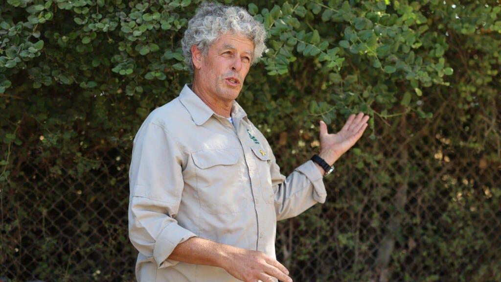Dr. Amit Dolev (Photo: Shai Isaacs, Israel Nature and Parks Authority) ד"ר עמית דולב