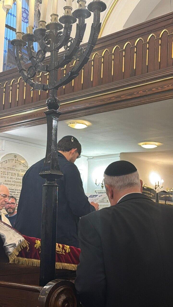 נועם נושא תפילה לשלום חיילי צה"ל
