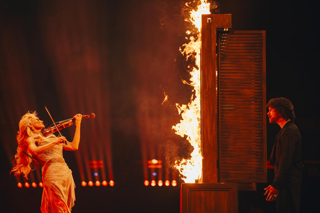 Finland rehearses for Eurovision 2026 (Photo: Sarah Louise Bennett / EBU) פינלנד בחזרות לאירוויזיון 2026