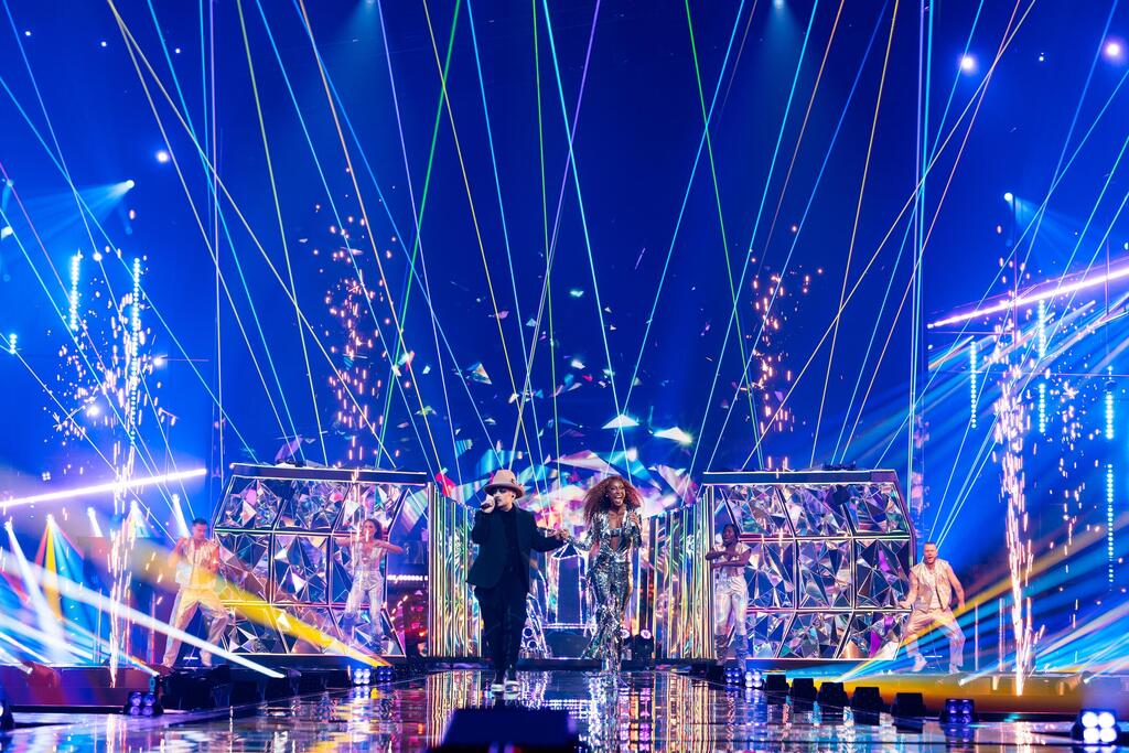 San Marino’s representative Senhit and Boy George during Eurovision rehearsals (Photo: Corinne Cumming/EBU) נציגת סן מרינו סנהיט ובוי ג'ורג' בחזרות לאירוויזיון, 2026