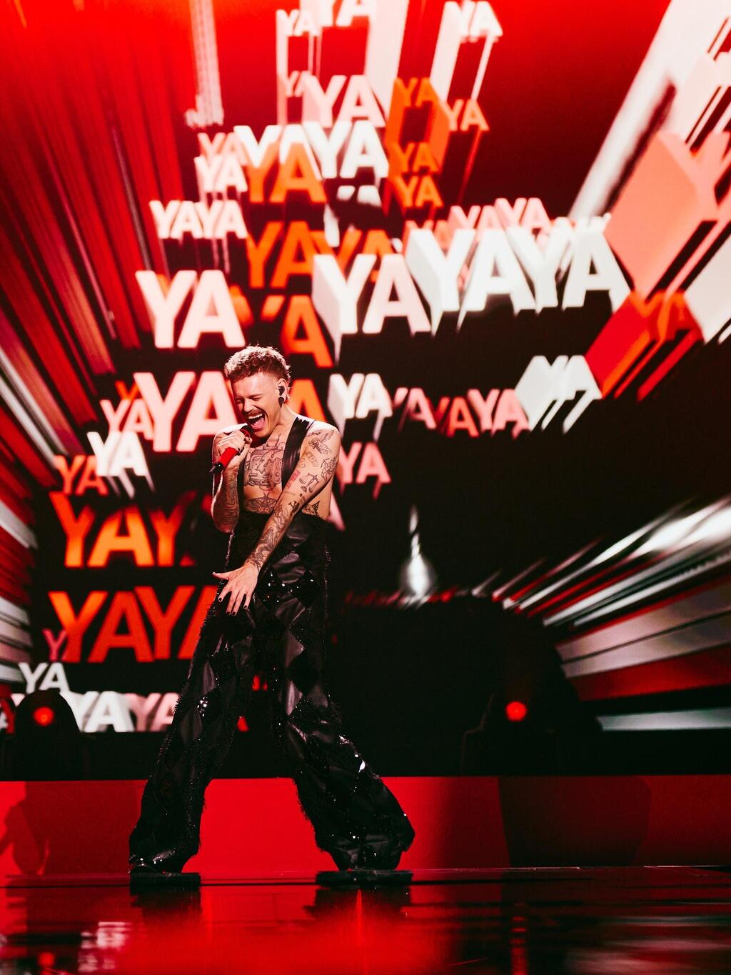 A winner in fashion terms, even if not musically: Norway’s representative (Photo: Alma Bengtsson/EBU) נציג נורבגיה יונאס לוב בחזרות לאירוויזיון, 2026