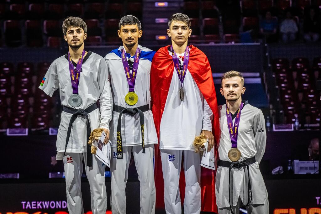 On the podium (Photo: Israel Taekwondo Federation) אסף יסעור על הפודיום באליפות אירופה בגרמניה