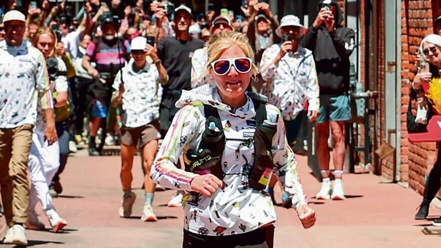 Rachel Entrekin (Photo: Scott Rokis/Cocodona 250/Anadolu via Getty Images) רייצ'ל אנטרקין