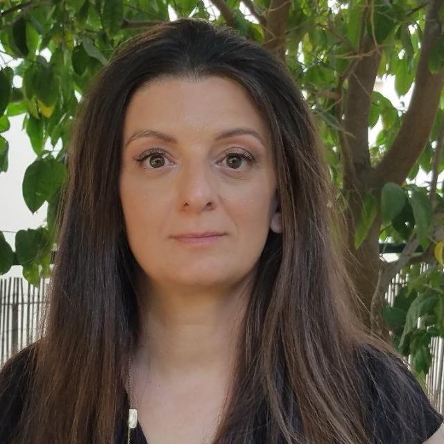 שרון דוני, המנהלת הקלינית של המרכז לנפגעי כתות 