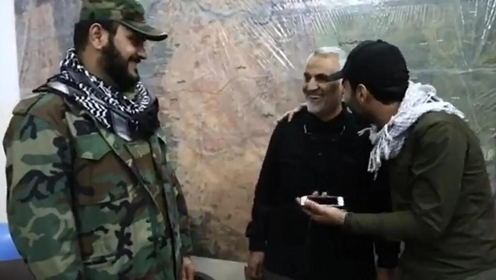 Al-Saadi with Qasem Soleimani (Photo: U.S. Justice Department) באקר סעד דאוד אל סעדי עם קאסם סולימאני