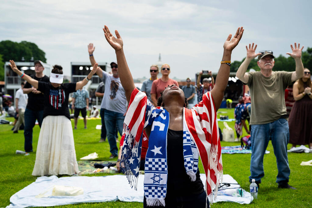 Thousands gathered on the National Mall for a day of scripture, testimony, and prayer organized by Freedom250 