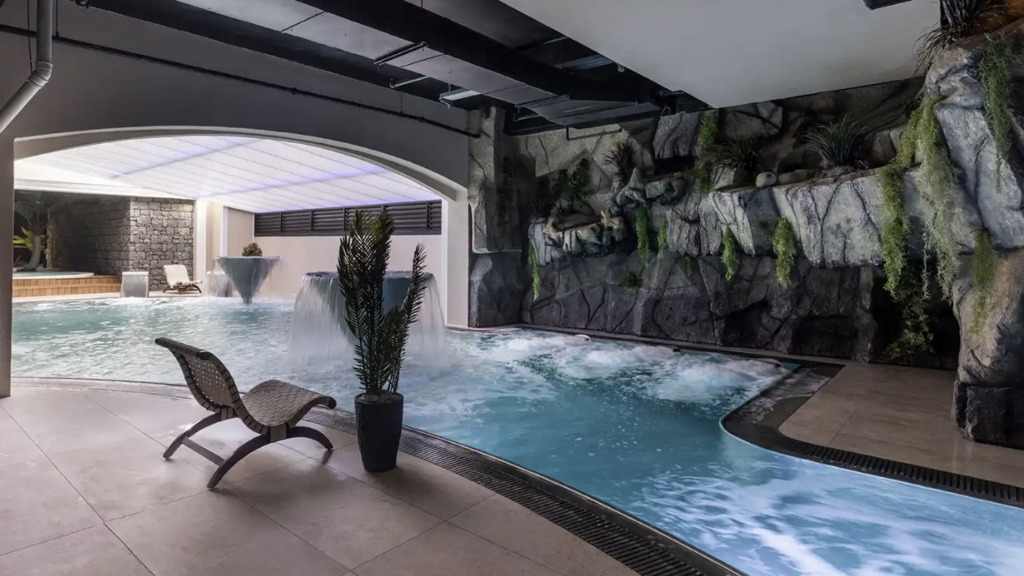 Inside the Atlantis Spa (Photo: Eran Turgeman) ספא אטלנטיס