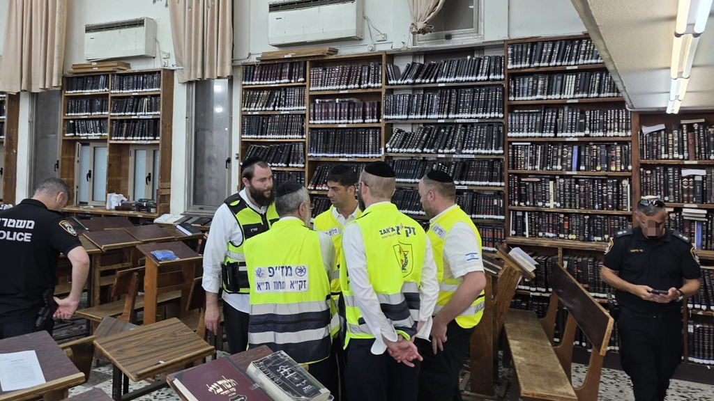 זירת הרצח בית הכנסת בבני ברק