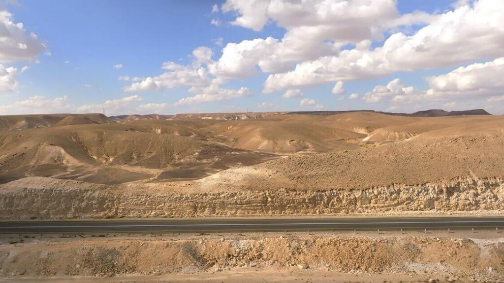 The Negev Desert (Photo: Gil Shalev) The Negev Desert